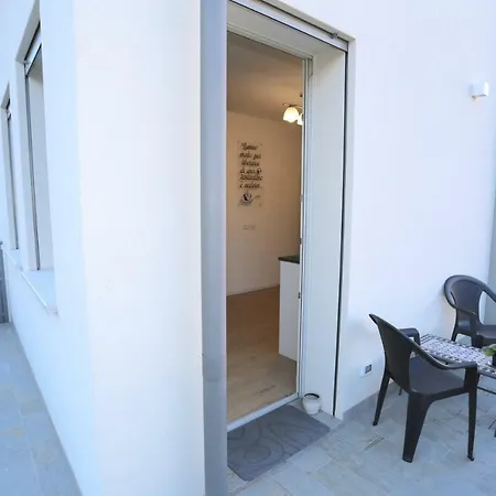 Db - Dessora Apartamento *